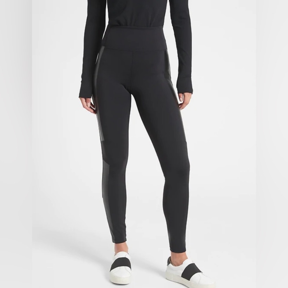 Athleta Black Delancey Gleam Shine Moto Tight Faux Leather Leggings Pockets XXS